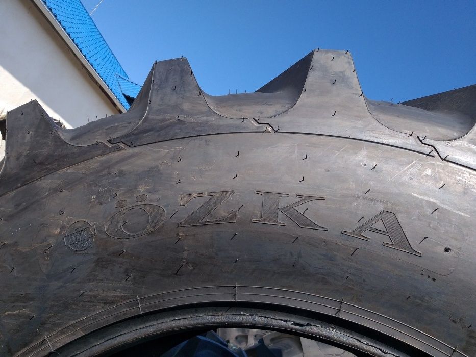 Cauciucuri noi pentru tractoare 710/70 R38 marca OZKA 174A8/171D