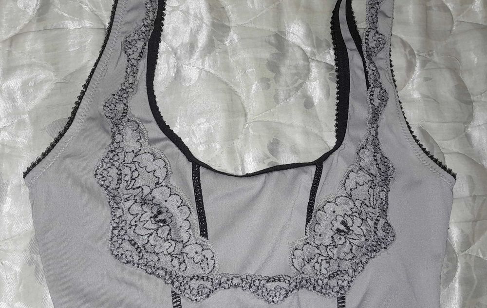 Луксозно оформящо дамско бельо