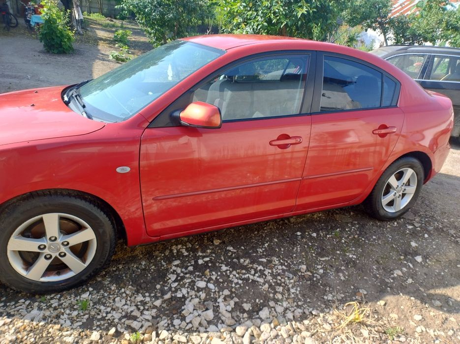 Vand Mâzdă 3 j adusă din Germania nu sa mers cu ia în România