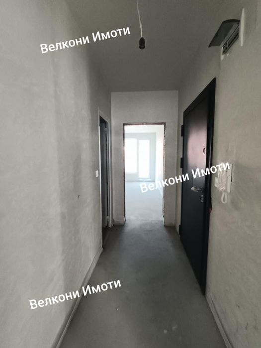Продава се Тристаен апартамент в Пловдив, Сточна гара - 108 кв.м за 1500 €/кв.м - Снимка #12