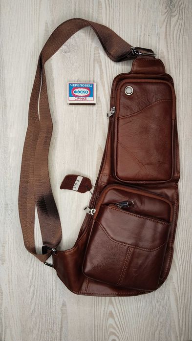 Продам нагрудную сумку (барсетку, сумку "кросс боди")