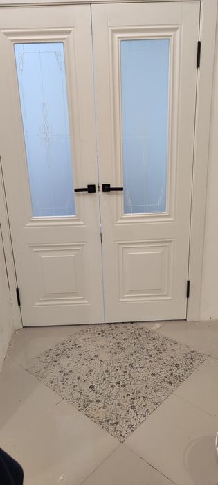 Установка межкомнатных дверей