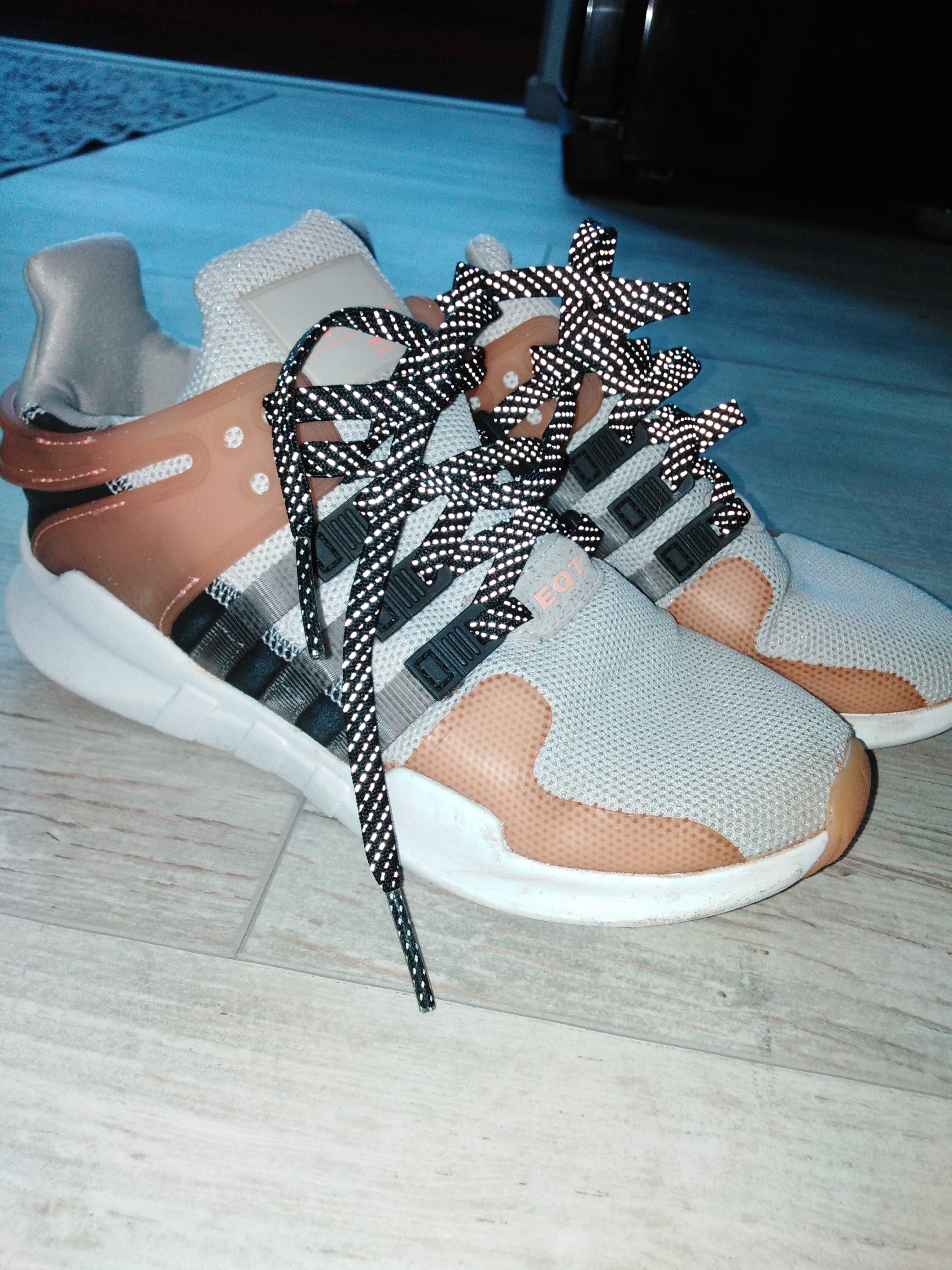 Дамски кецове Adidas