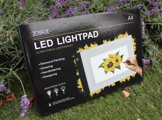 LED светеща подложка Ultra thin A4 за рисуване, чертане 34/24см