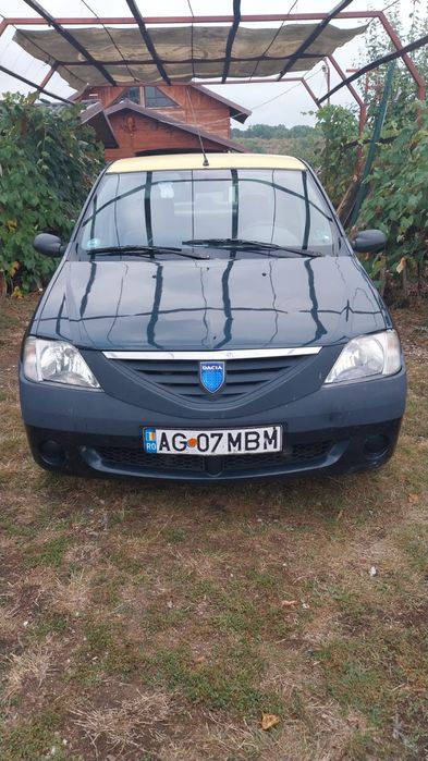 Vând Logan din anul 2006 în stare bună