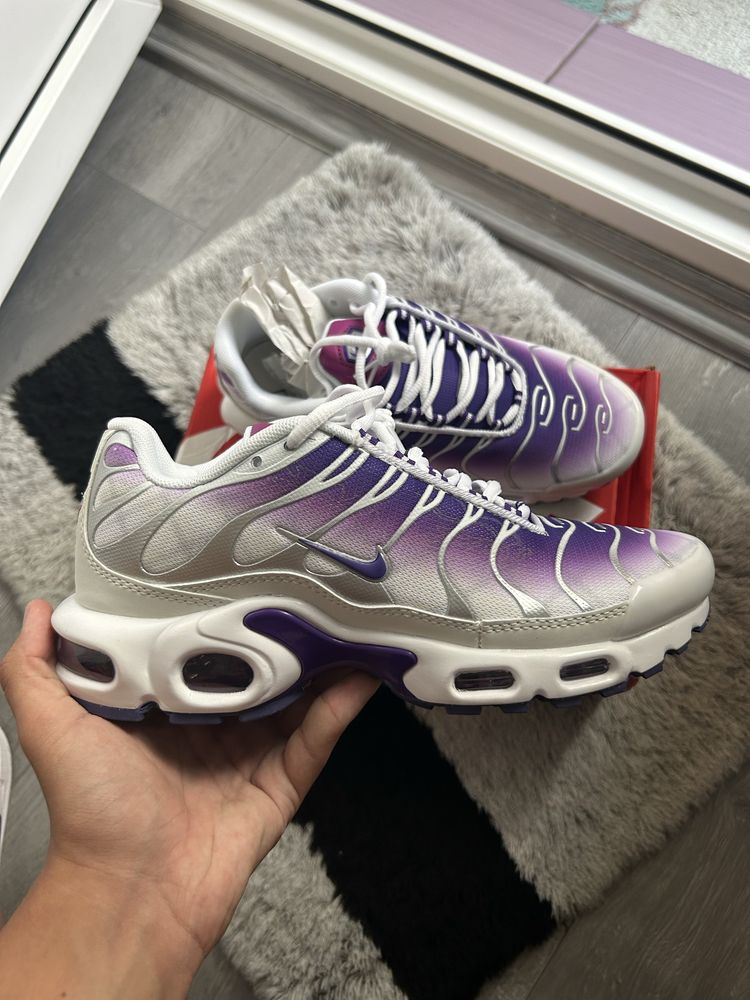 Nike tn air max plus mov cutie originala noi