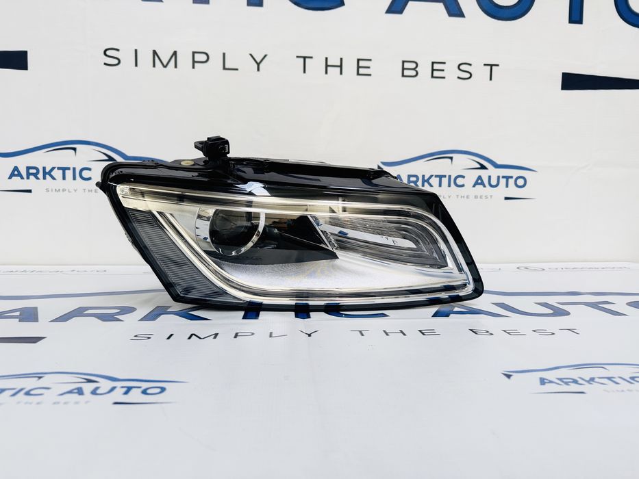 Far dreapta xenon Audi Q5 facelift dupa 2012 cod 8R0941044C