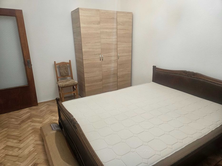 Cameră de inchiriat pentru studentă/e
