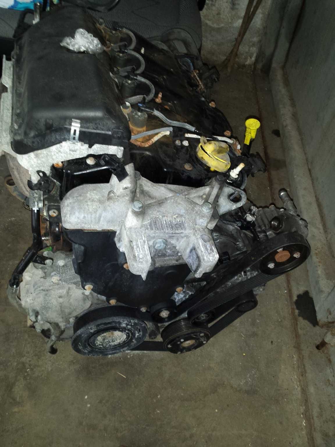 Dezmembrez Renault Master Opel Movano an 2004-2010 turbina injectoare