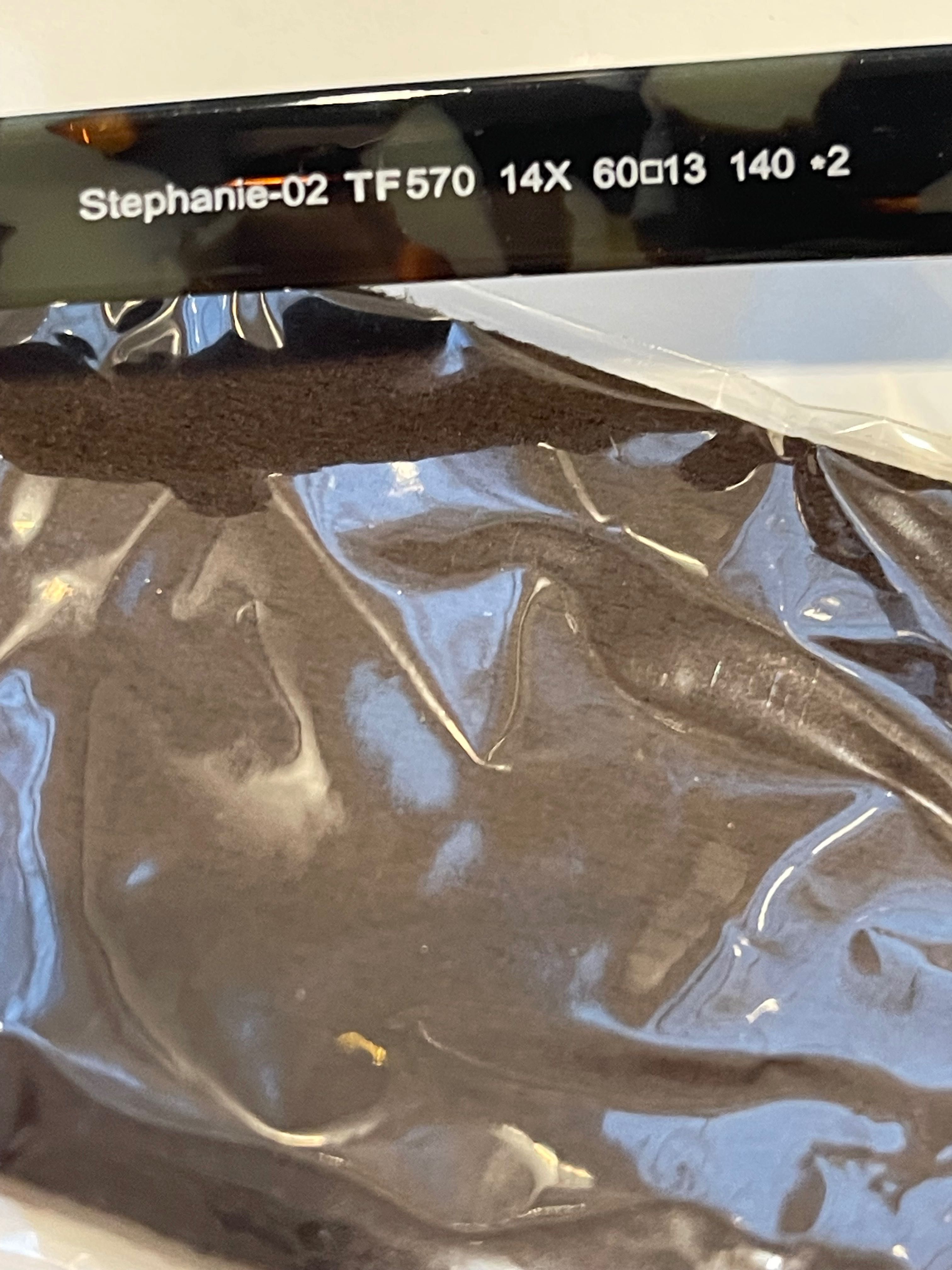 Продавам оригинални очила Tom Ford