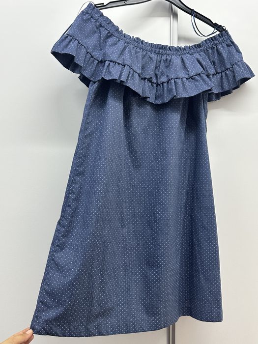 Rochie fara umeri cu buline Stradivarius