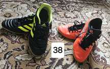 Echipament fotbal, adidași crampoane