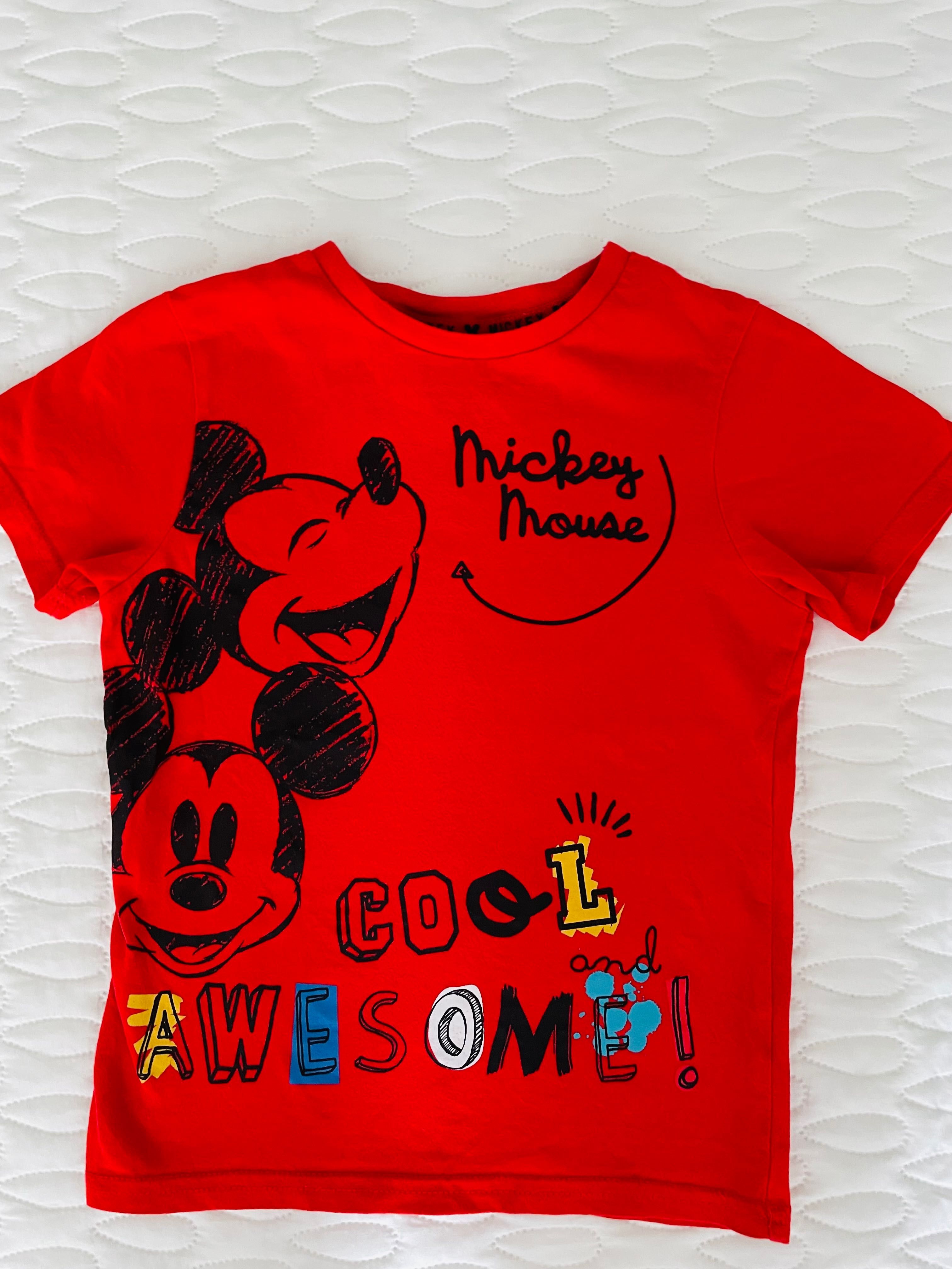 Trei  tricouri Disney Mickey Mouse