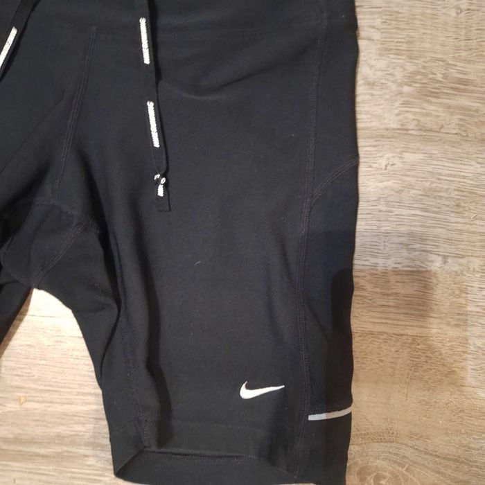 Къс клин nike dri-fit