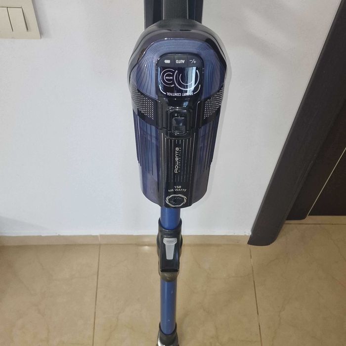 Aspirator vertical fara fir Rowenta X-Force Flex 12.60