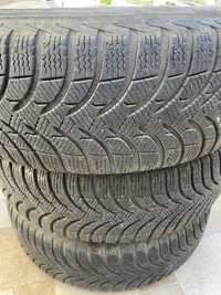 Зимни гуми Michelin , джанти, тасове 185/65R15 - 3 броя