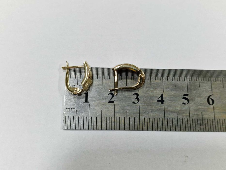 Дамски златни обеци 14К / 1,50 гр.