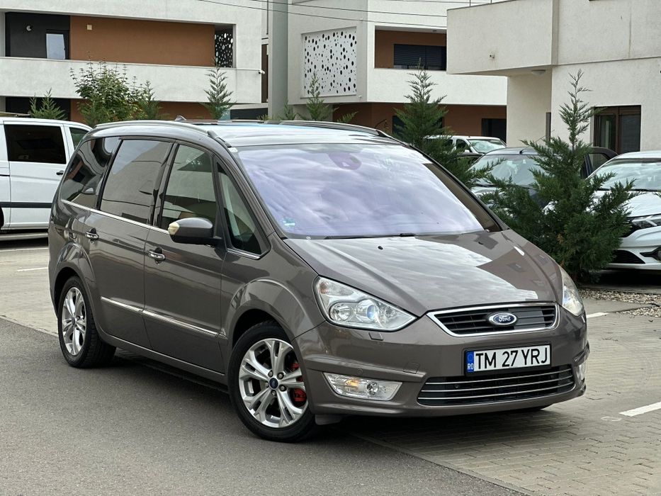 Ford Galaxy 7 locuri Pachet INDIVIDUAL Distributie schimbata