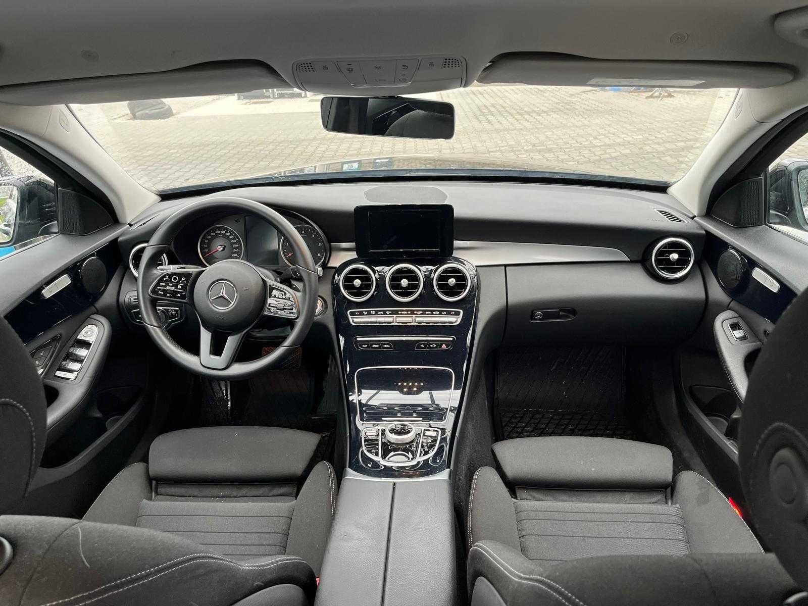 Vand Mercedes E220 d 4 Matic