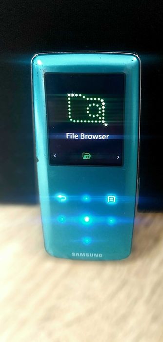 Mp 3 Player Samsung YP-S3 – Design Slim, Funcții Multimedia