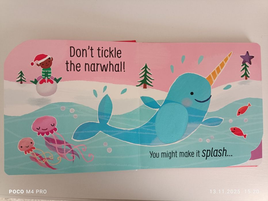 Carte senzoriala și cu sunete Usborne Don't tickle The Reindeer! Nouă