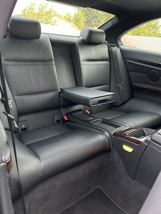 Bmw e92 M-Packet interior/exterior  320d/184 cai FaceLift 2011