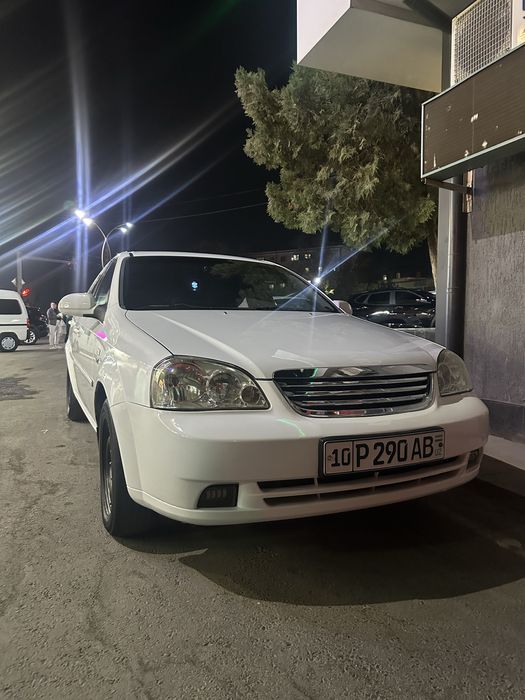 Chevrolet lasetti 1.8