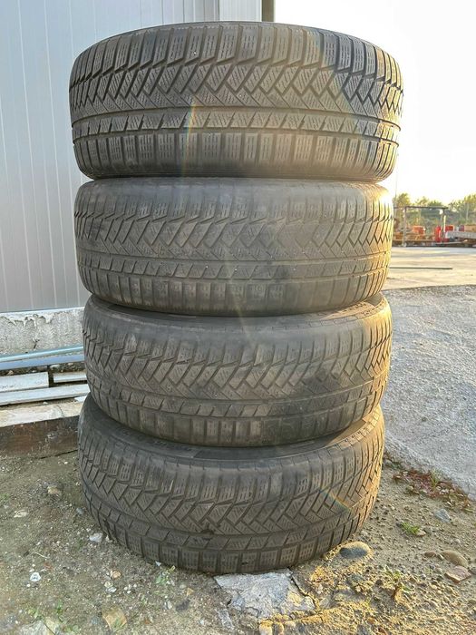 Anvelope 225/55 R17 Continental de Iarna