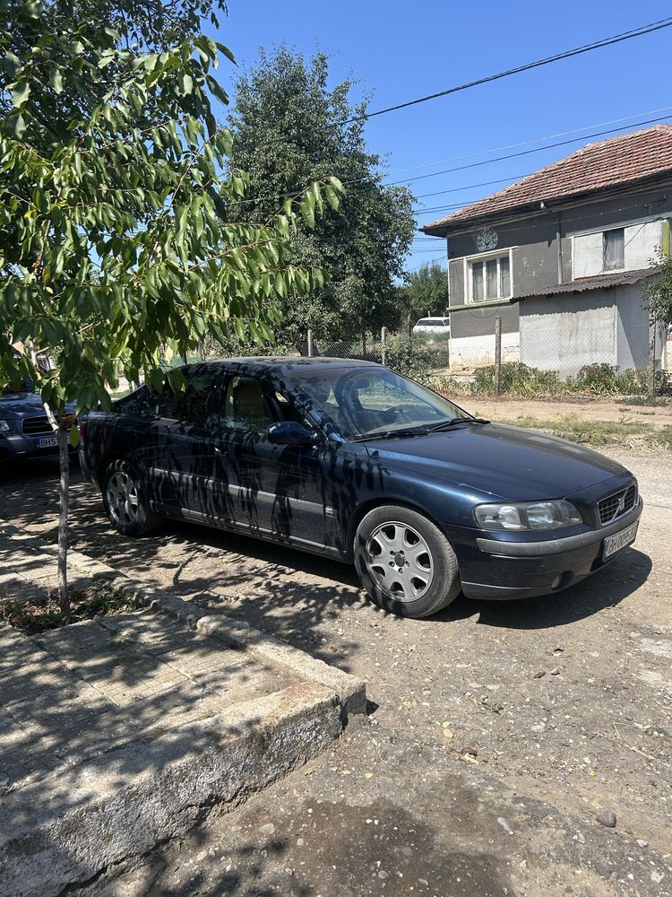 Volvo s60 2,4d Цяло или на части