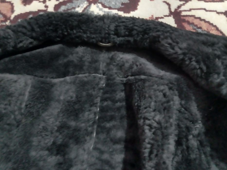 Haina bărbați din blana naturală ( Cojoc)