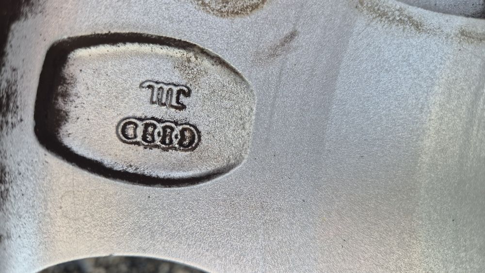 Оригинални джанти Ауди 5/112 Audi A4 5x112

Употребявани, Шумен