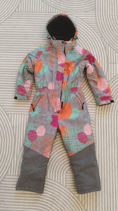 Комбинезон на девочку (рост 116)