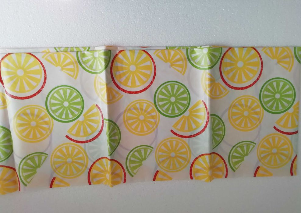 Мушама за маса 140/100 см., нова покривка