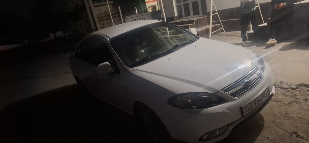 Gentra Chevrolet lacetti 2022