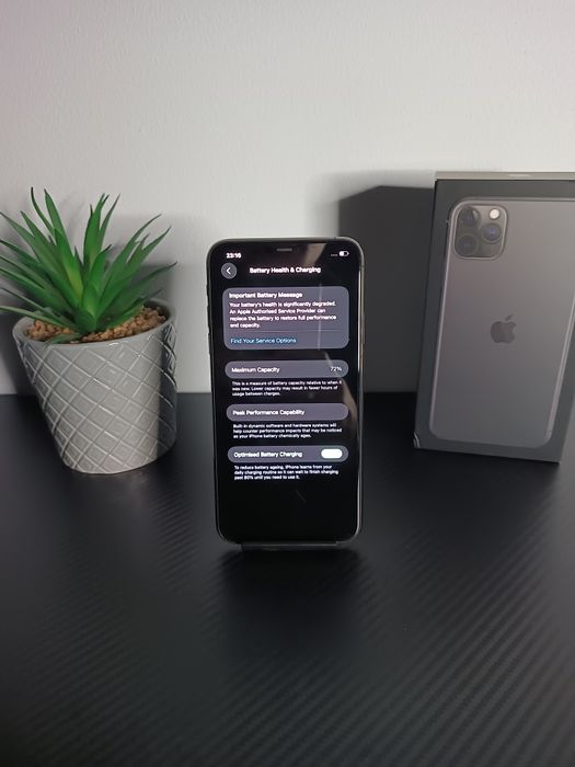 iPhone 11 Pro Max - Space Grey