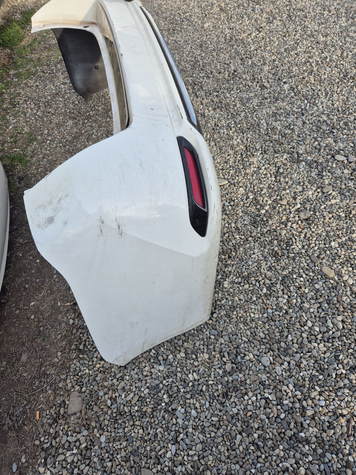 Bară Spate Completa Toyota Auris Hybrid Break 2015-2018.
