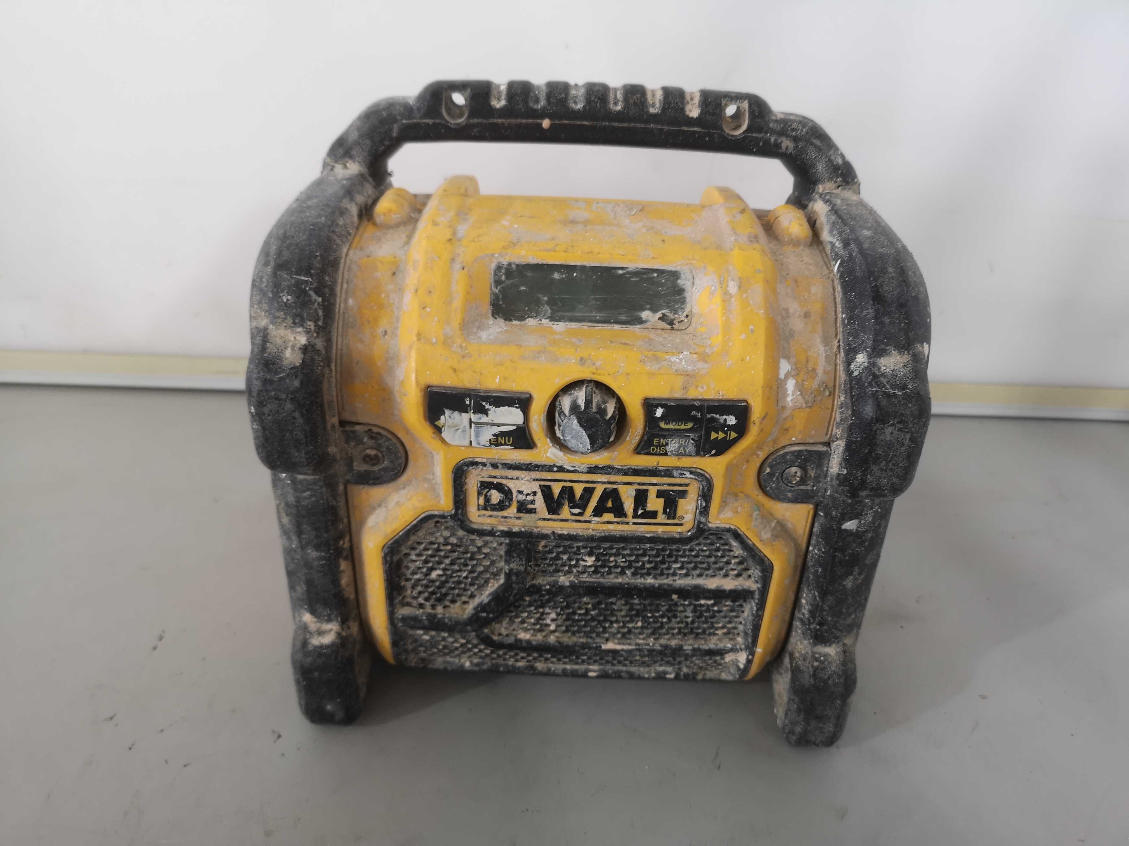 Радио  - Dewalt DCR021 - XJ / 18V li ion