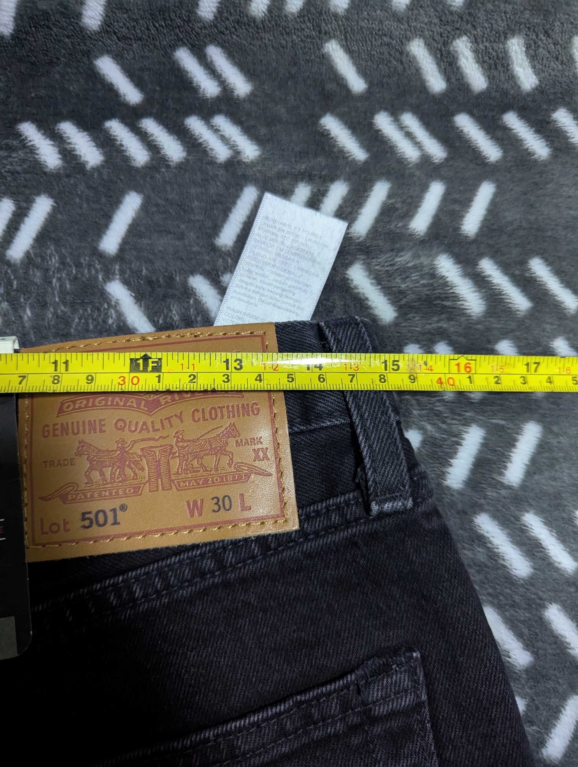 НОВИ дънкови шорти Levis W30