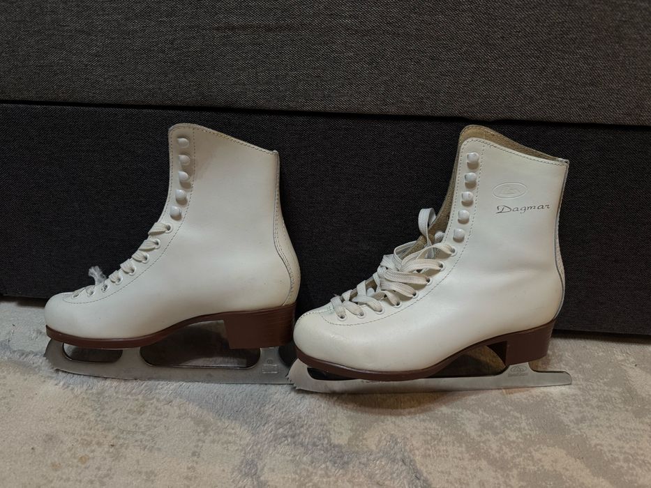 Коньки фигурные Dagmar новые