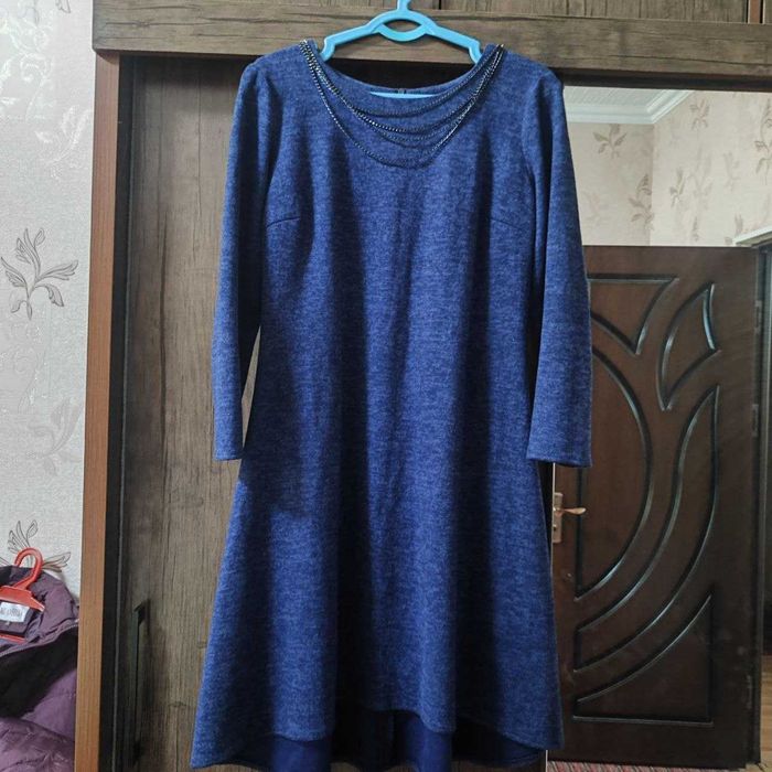 Продам платье 36 размер