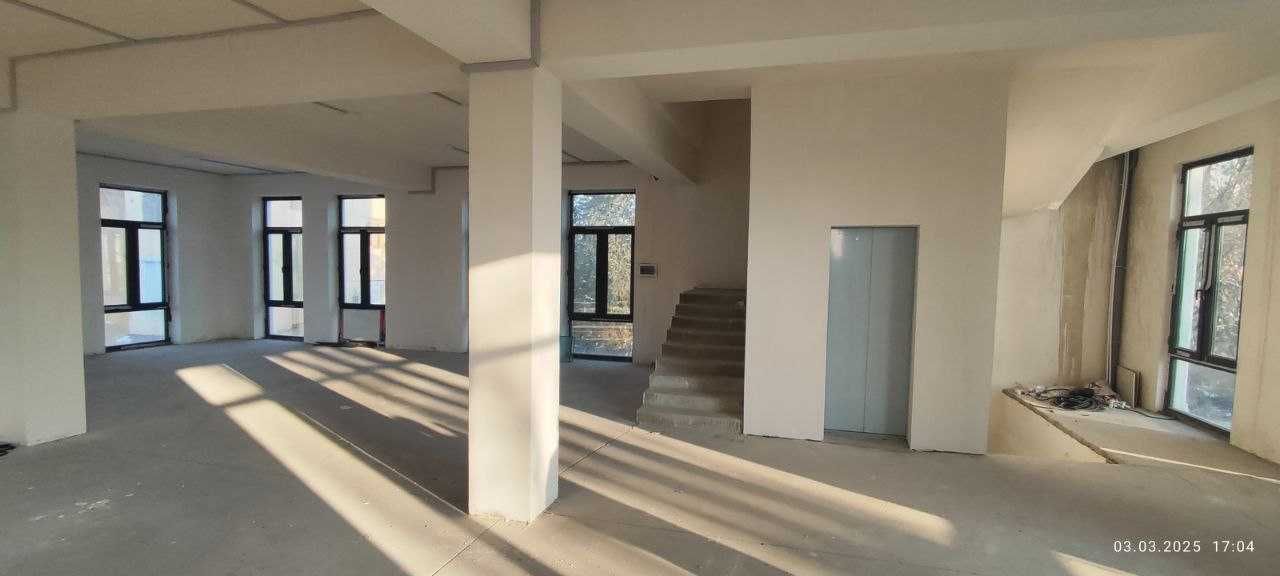 Сдаётся в аренду отдельно стоящее здание — Мирзо-Улугбекский район