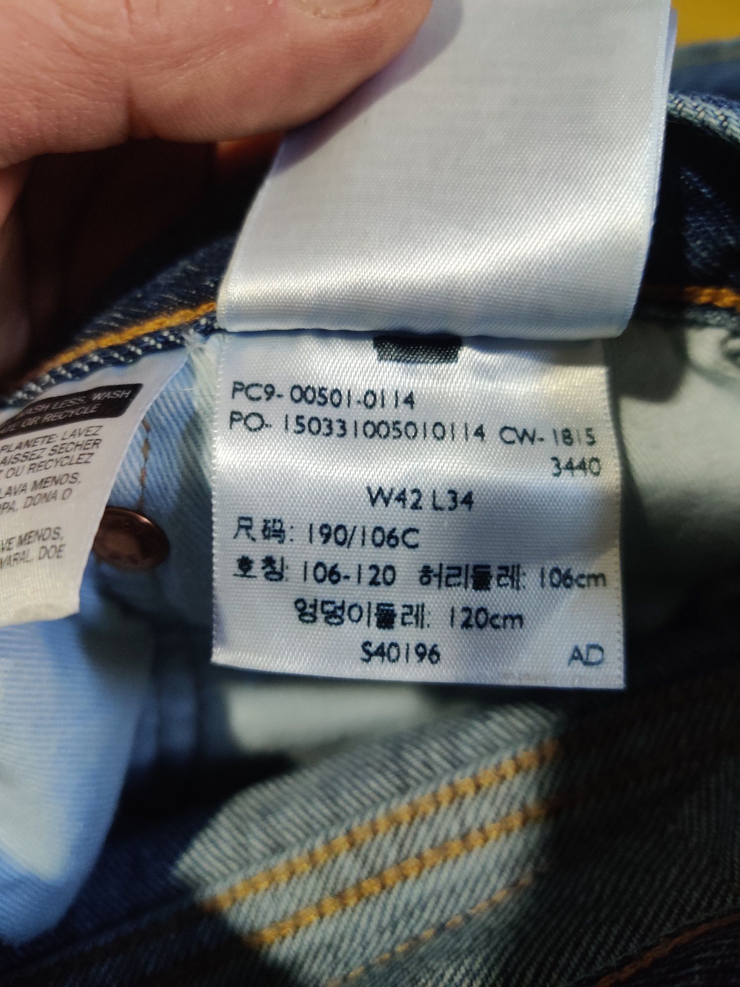 Levi's 501 size W42 L34