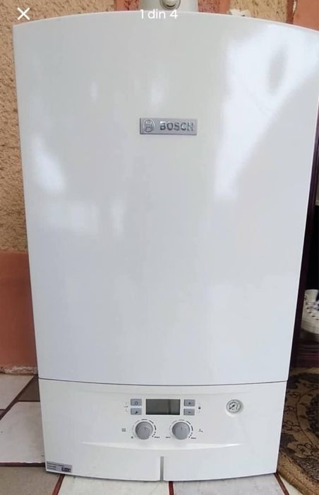 Centrală Bosch condens 24kw + chit de evacuare