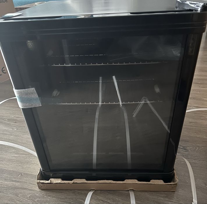 Racitor bauturi, nou, 46 litri, raceste de la 5 grade.