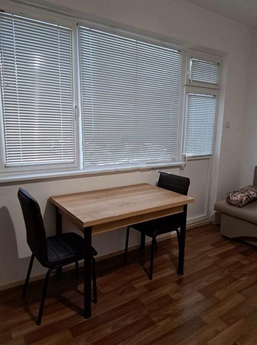 Дава се под наем Едностаен апартамент в Пловдив, Тракия - 36 кв.м за 325 € - Снимка #1