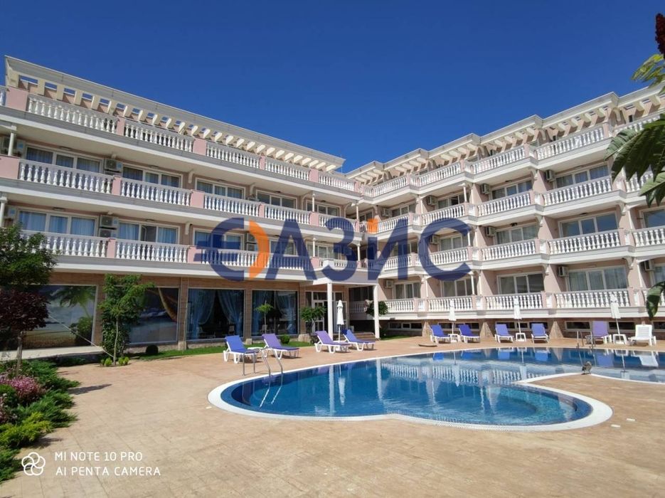 Студио на първа линия море в комплекс „Перла Дел Мар“, Лозенец, 37.5