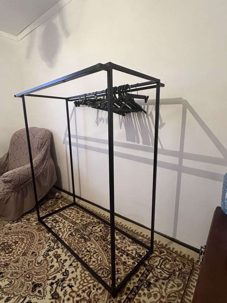 Продам торговое оборудование