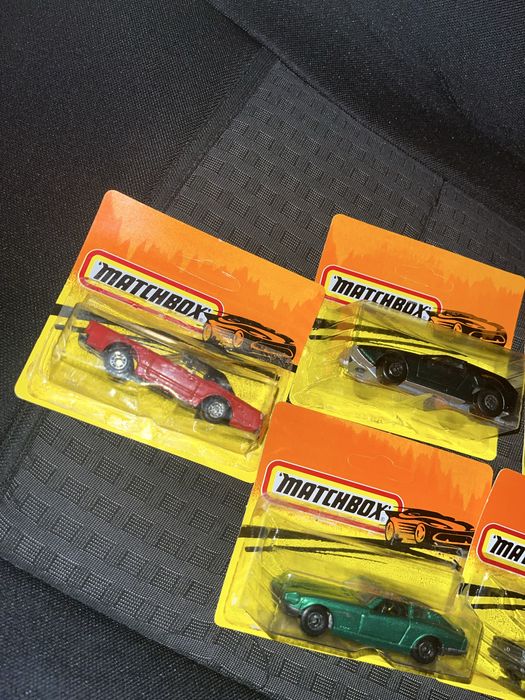 Продавам Matchbox колкчки българско производство