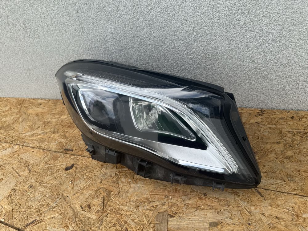 Far dreapta Mercedes GLA W156 Facelift LED High Performance Original