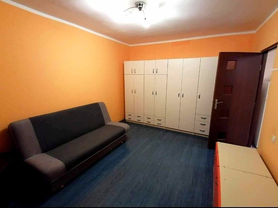 Apartament 2 camere de închiriat